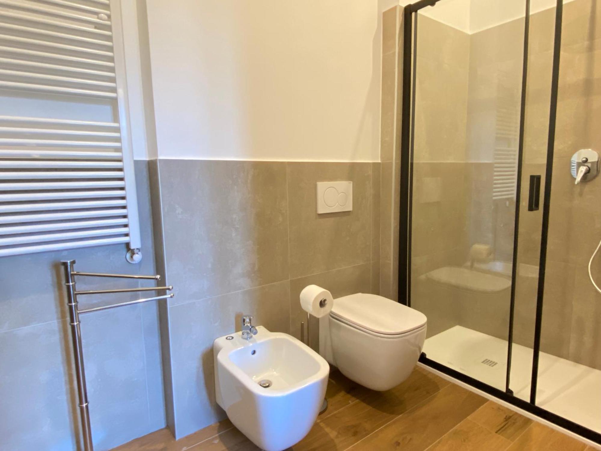 Avantgard Rooms Red Carpet Болонья Экстерьер фото