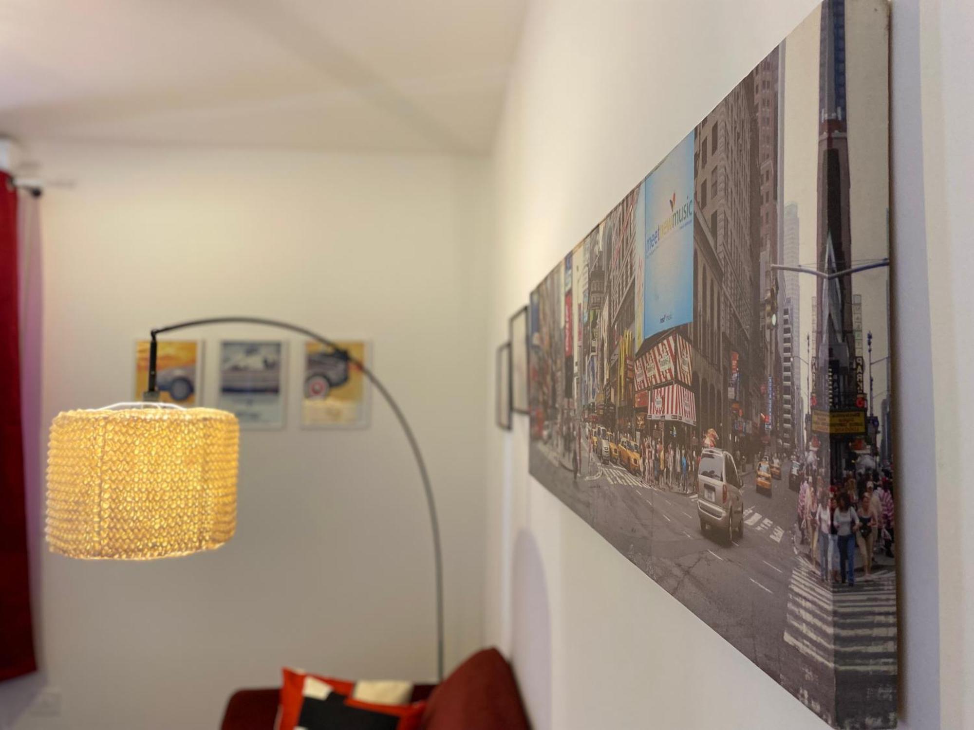 Avantgard Rooms Red Carpet Болонья Экстерьер фото